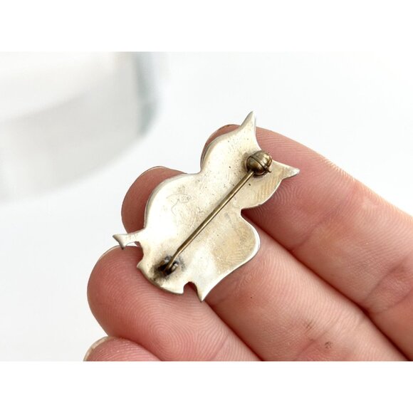 Hand Carved Tiny Owl Southwest Style Pewter Silver Toned Vintage Brooch Pin - Picture 7 of 9